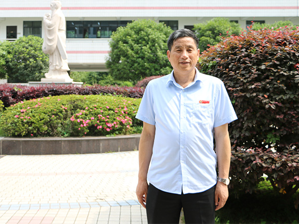 省名优骨干教师：李杰云